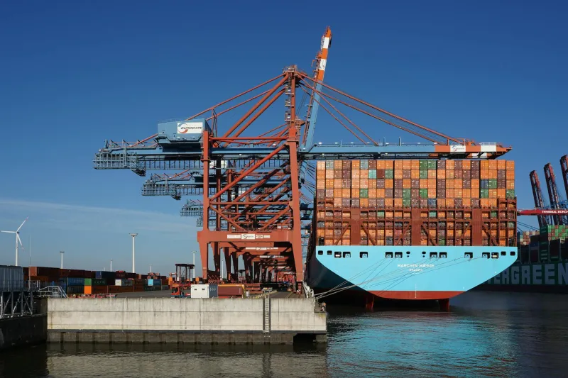 Maritieme defensiehub Nederland: hoe zeehavens de NAVO-logistiek transformeren